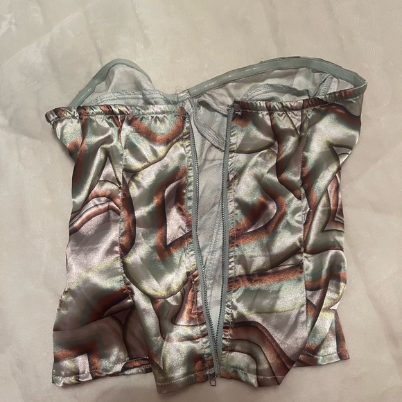 PLT Satin Top - Picture 3 of 3